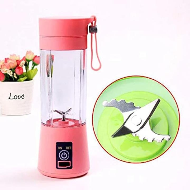 Mini USB Rechargeable Portable Electric Fruit Juicer